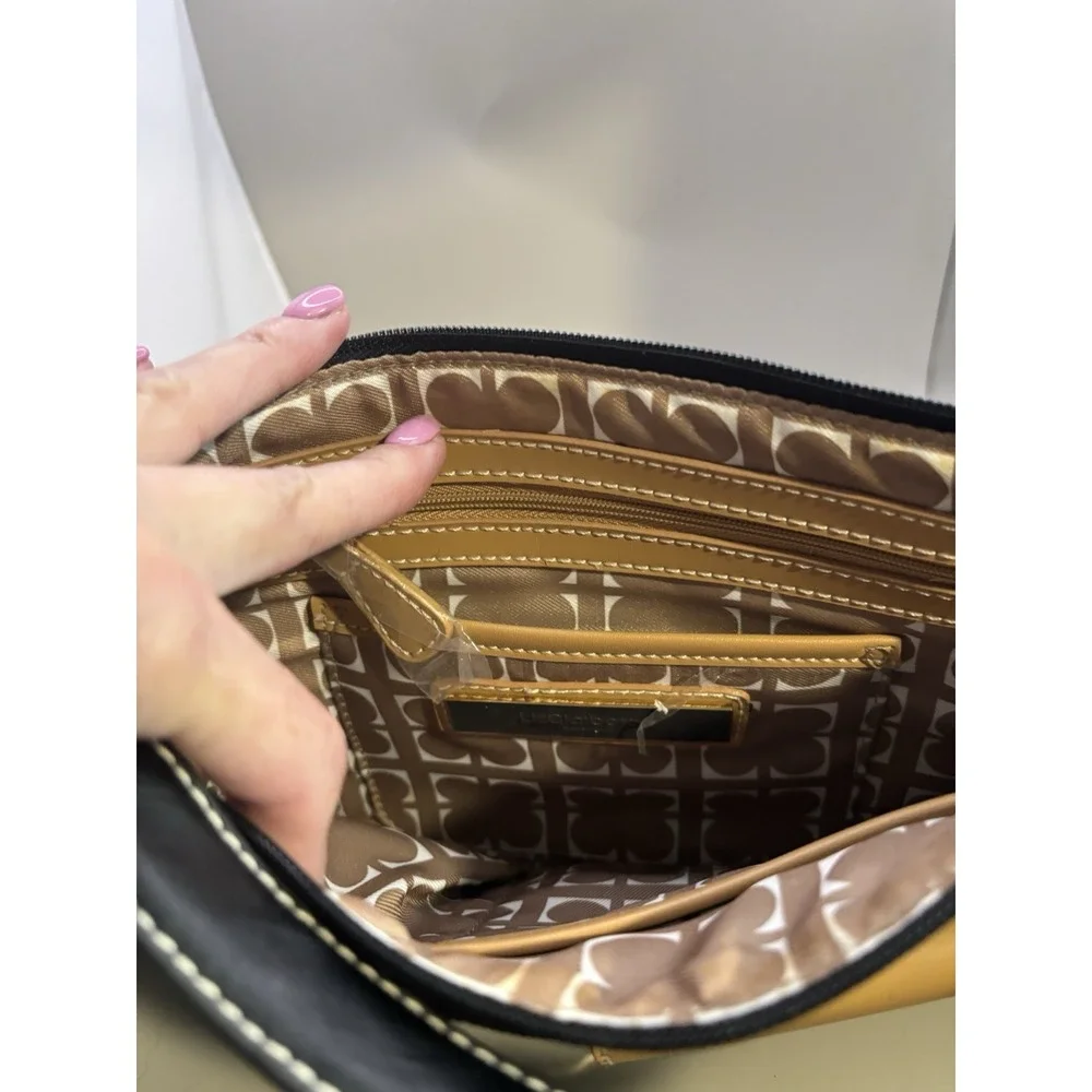 Liz Claiborne liz claiborne